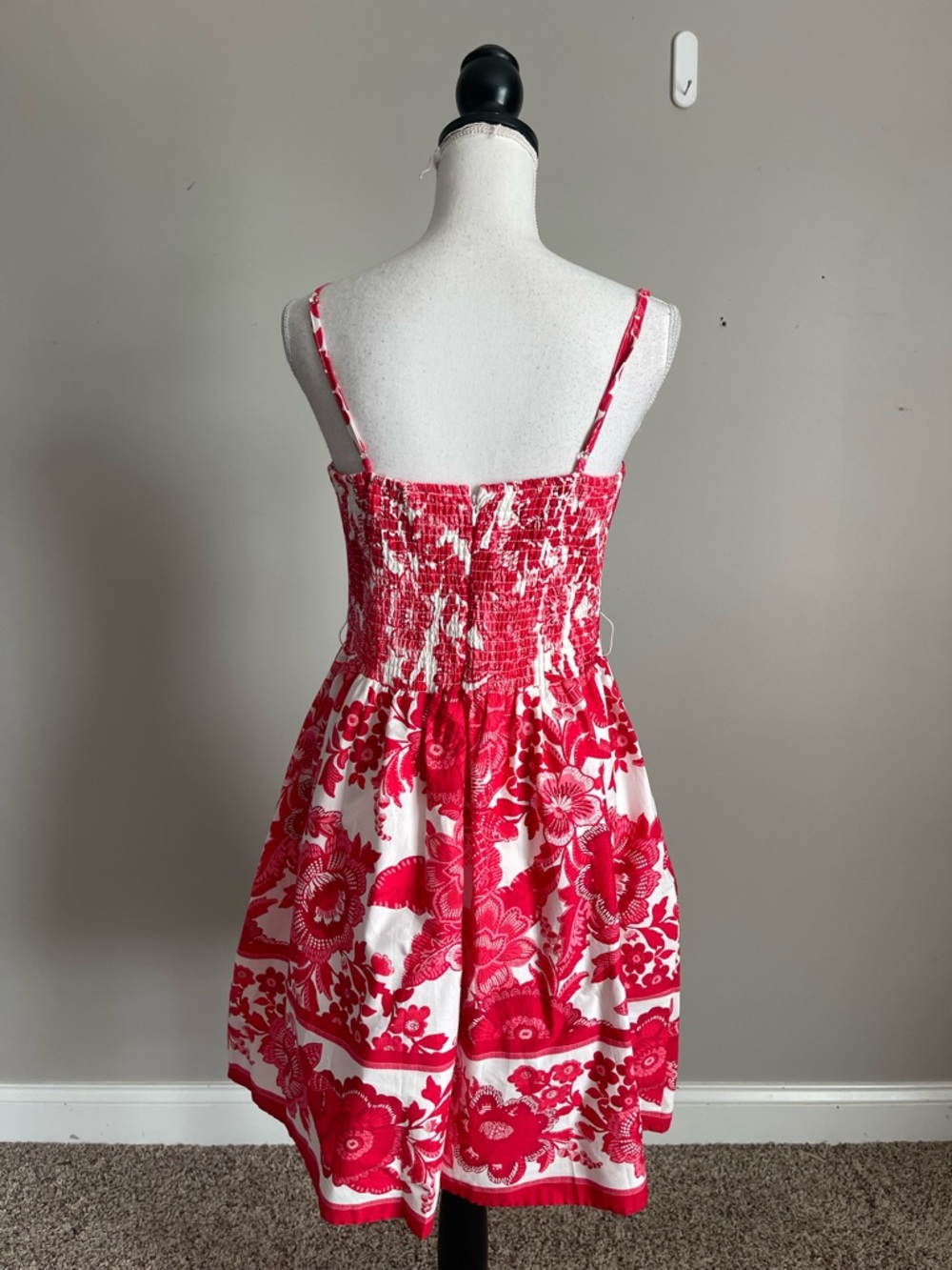 JOIE | Red & White Floral Smocked Flare Dress Sz 10 - Picture 10 of 13